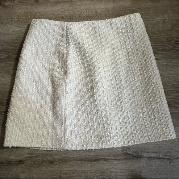 Women's NWT ASTR the Label Covina Matching Cream Tweed Skirt and Blazer Set - Picture 3 of 16